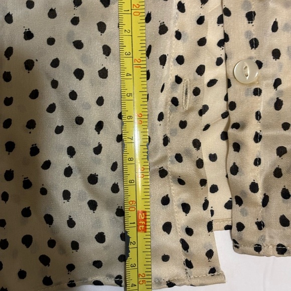 Banana Republic Silk Polka Dot Blouse Cap Sleeves - Picture 9 of 12